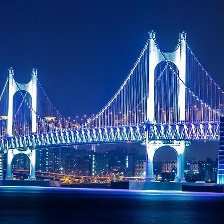 Ramada Encore By Wyndham Busan Haeundae Экстерьер фото