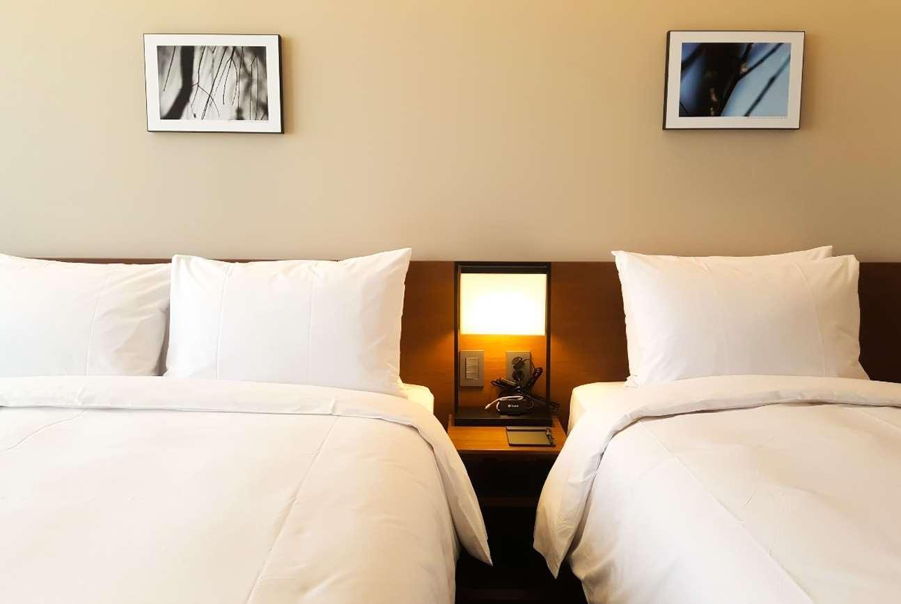 Ramada Encore By Wyndham Busan Haeundae Экстерьер фото